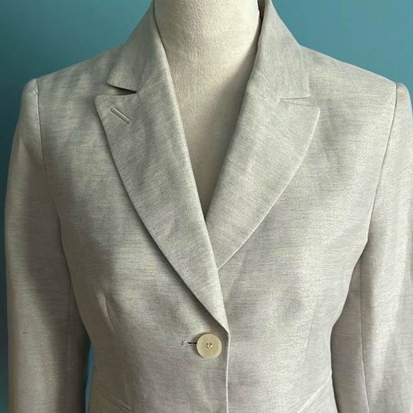 The Limited Off White with Gray Metallic Thread Blazer Size 8. Lined Ex Cond - Picture 3 of 9